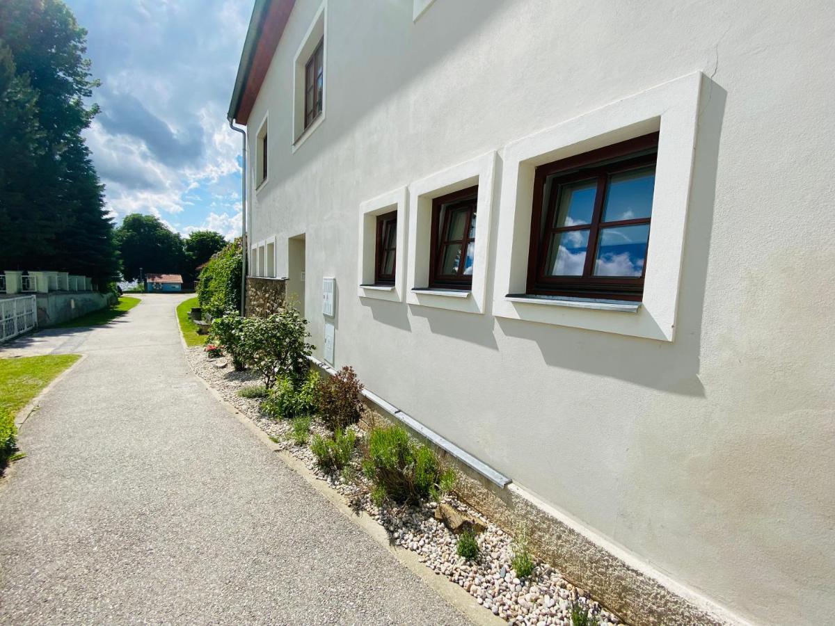 Apartmany V Ulicce Frymburk Kültér fotó